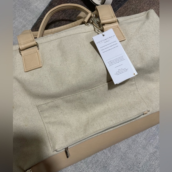 NEW NWT Beis Weekend Bag in Beige - Picture 6 of 6